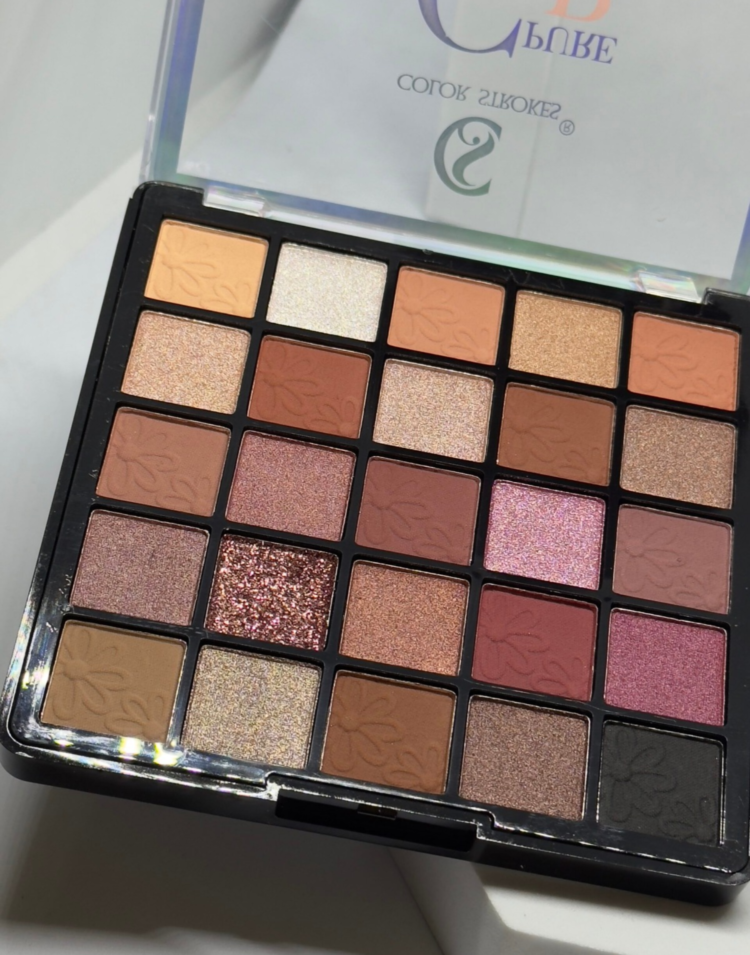 Colour Stroker EyeShadow Palette 25 Colour
